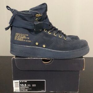 Nike SF Air Force 1 Mid 'Obsidian'